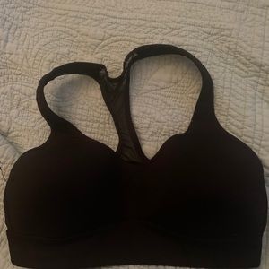 EUC Lululemon Bra Sz 4